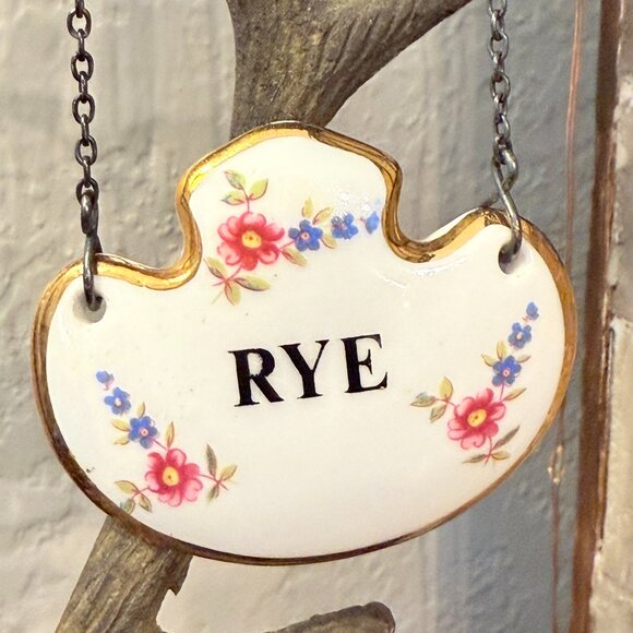 Vintage Bone China Floral Liquor Tags Made in England - Picture 8 of 13